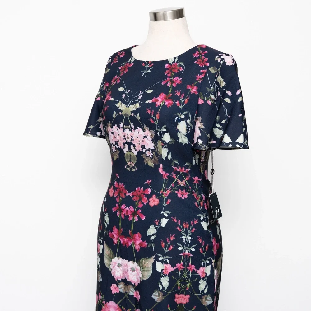Adrianna‎ Papell -  Floral Crepe Sheath Dress